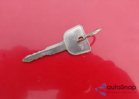 1988 Acura Legend L из США, поврежденный, VIN JH4KA3255JC013650